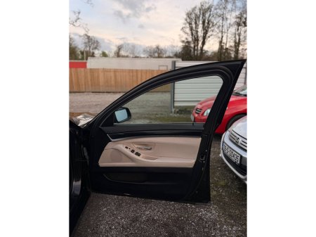 2014 BMW 5 Series - thumbnail 28