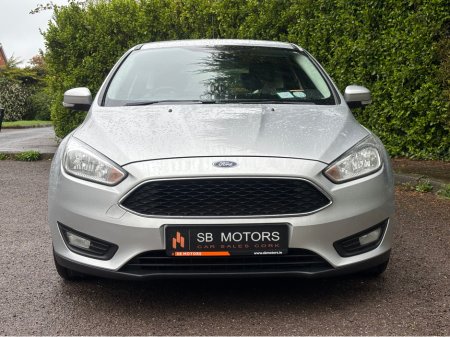 2016 Ford Focus - photo 2