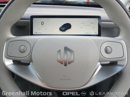 2026 Leapmotor B10 B10 Design €32,500 thumbnail