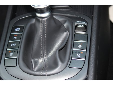 2025 Hyundai Kona 1.0 T-GDI Elegance €34,950 thumbnail