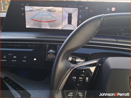 2025 Peugeot 3008 1.2 MHEV 145bhp eDCS6 Allure €45,450 thumbnail