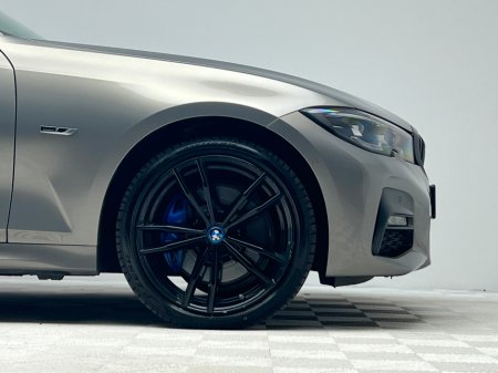 2021 BMW 3 Series 330E M SPORT PRO ED XDRIVE *SUNROOF* €29,990 thumbnail