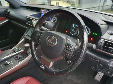 2016 Lexus IS 300 h F-SPORT * HLAF LEATHER * 2.5 SELF CHARGING HYBRID thumbnail