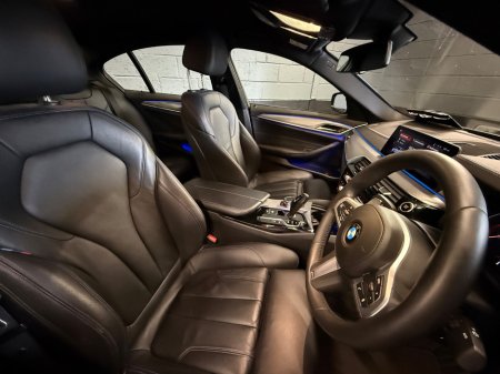 2018 BMW 5 Series - photo 5