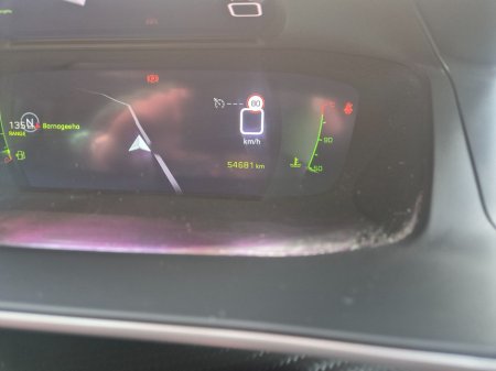 2023 Peugeot 208 - thumbnail 11