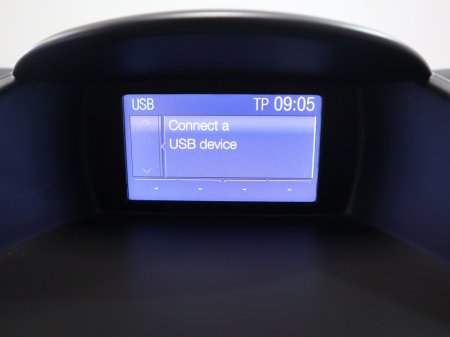 2017 Ford Fiesta *38* ZETEC 1.25 60PS M5 5DR MCA 4DR €9,900 thumbnail