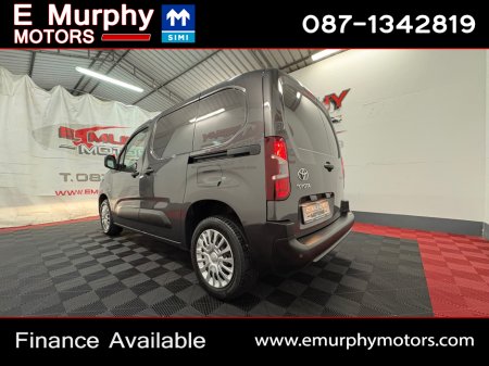 2024 Toyota Proace PROACE CITY  ICON PLUS €75 PER WEEK €18,950 thumbnail