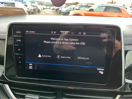 2023 Volkswagen T-Roc - thumbnail 24