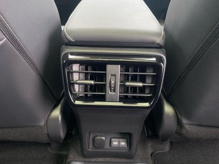 2025 Lexus NX 450 h+ - thumbnail 20