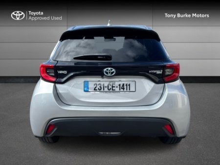 2023 Toyota Yaris - photo 6