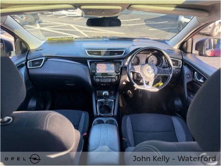 2019 Nissan Qashqai 1.3 PET SV Full Service History €17,495 thumbnail