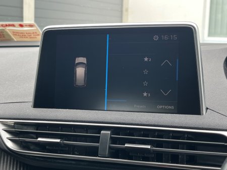 2018 Peugeot 3008 - thumbnail 20