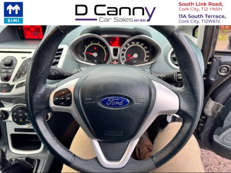 2010 Ford Fiesta TITANIUM 1.25 82PS 5DR €5,900 thumbnail