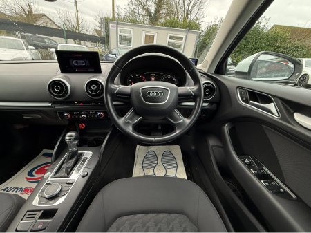 2015 Audi A3 Saloon - thumbnail 9