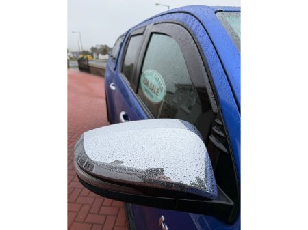 2020 Toyota Hilux - thumbnail 24