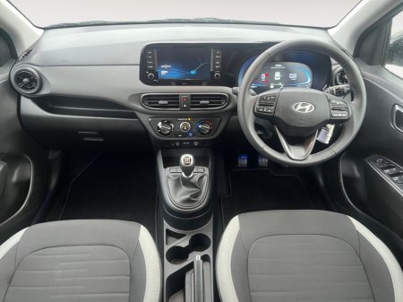 2025 Hyundai i10 DELUXE PLUS €22,500 thumbnail