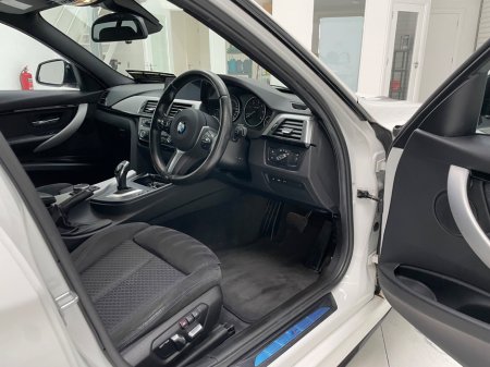 2016 BMW 3 Series - thumbnail 10