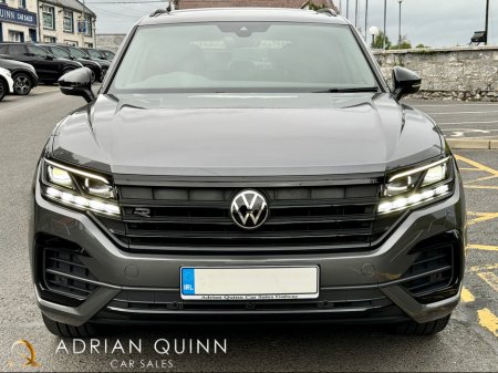 2024 Volkswagen Touareg - thumbnail 6