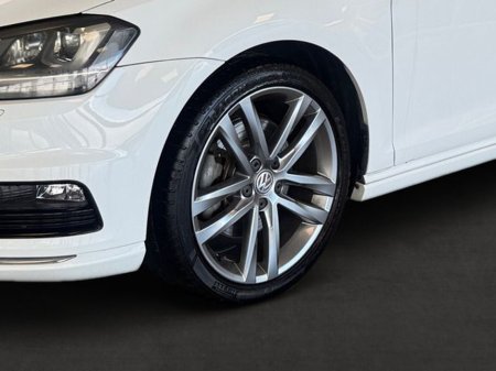 2016 Volkswagen Golf - thumbnail 10