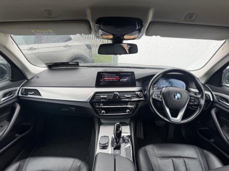 2019 BMW 5 Series - thumbnail 9