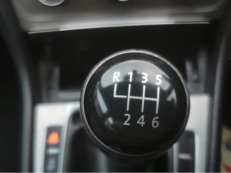 2016 Volkswagen Golf - thumbnail 24