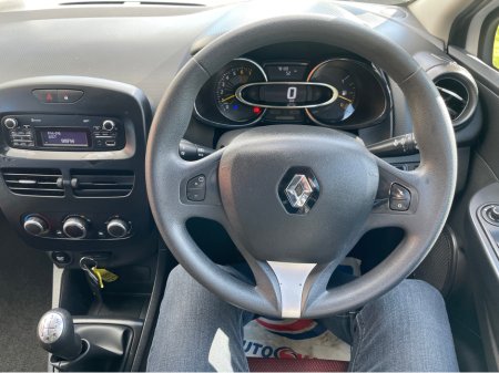 2016 Renault Clio - thumbnail 10