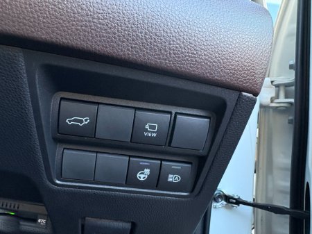 2022 Toyota Yaris Cross  €26,950 thumbnail