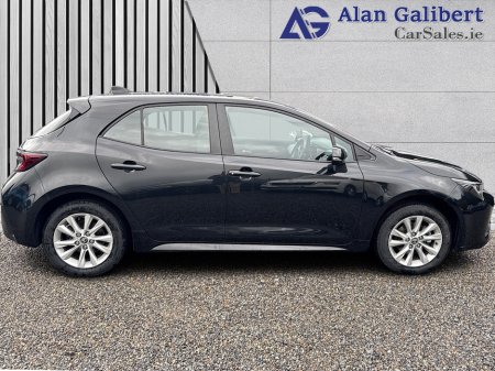 2023 Toyota Corolla HYBRID LUNA Automatic thumbnail