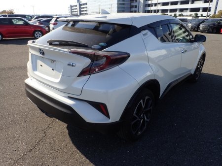 2018 Toyota C-HR - thumbnail 5