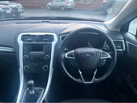 2019 Ford Mondeo ZETEC 2.0 TD 150PS 6SPEED 5DR 4DR thumbnail