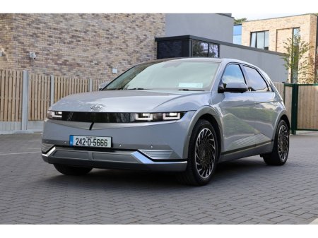 2024 Hyundai Ioniq 5 - view 3