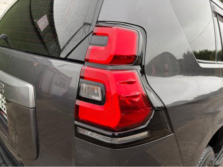 2021 Toyota Landcruiser - thumbnail 27