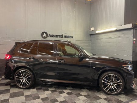 2022 BMW X5 xDrive45e M Sport €43,900 thumbnail