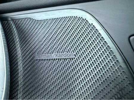 2021 Volvo XC60 2.0D MOMENTUM 5DR AUTO €38,950 thumbnail