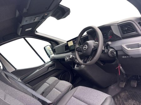 2026 Nissan Interstar - photo 4