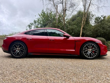 2021 Porsche Taycan - thumbnail 3