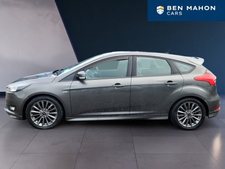 2017 Ford Focus 1.5 TDCi 120PS ST-Line Powershift €13,450 thumbnail