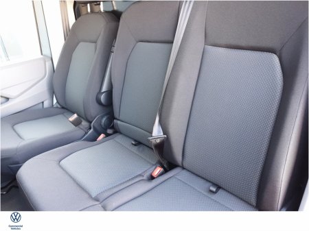 2025 Volkswagen Crafter - view 4