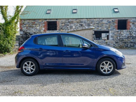 2015 Peugeot 208 - thumbnail 13