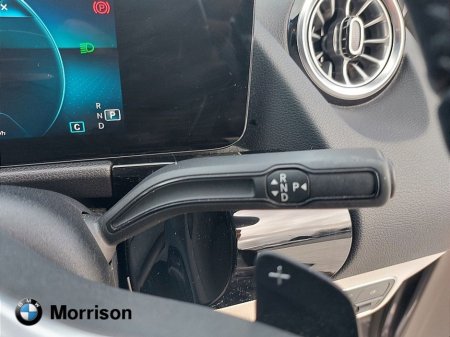 2023 Mercedes-Benz GLA Class GLA PHEV 250e A/T Progressive €40,995 thumbnail