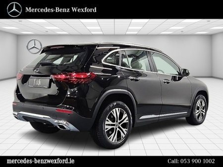 2026 Mercedes-Benz GLA Class - thumbnail 4