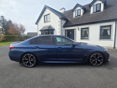 2021 BMW 5 Series - thumbnail 6