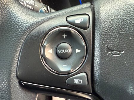 2015 Honda Vezel - thumbnail 18