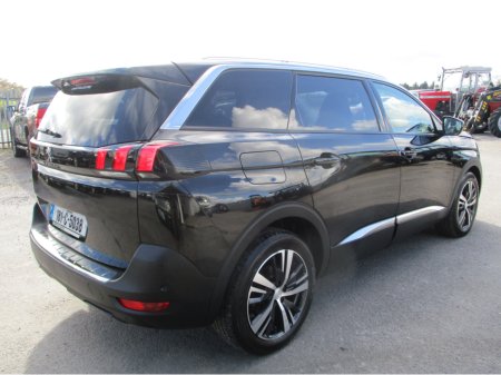 2018 Peugeot 5008 - thumbnail 8