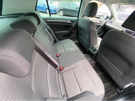 2017 Volkswagen Golf Facelift Auto 1.2Tsi Comfortline €16,900 thumbnail