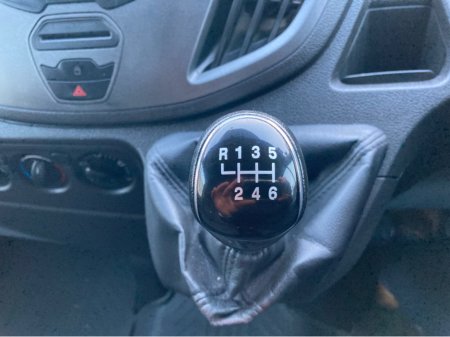 2019 Ford Transit 350M TREND 2.0 130PS F FWD 2DR €17,950 thumbnail