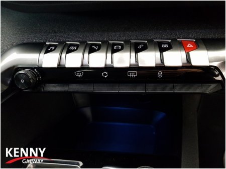 2022 Peugeot 3008 - thumbnail 38