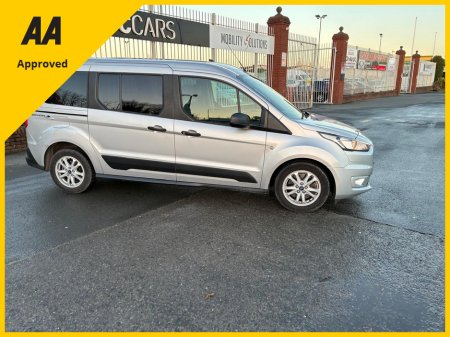2021 Ford Grand Tourneo Connect Titanium Freedom Wheelchair Accessible Taxi €42,950 thumbnail