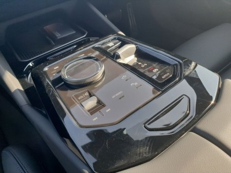 2026 BMW 5 Series - thumbnail 10