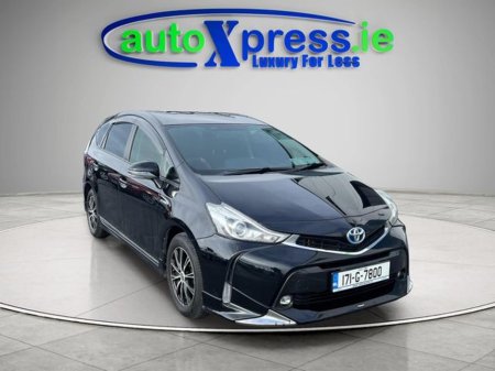 2017 Toyota Prius - thumbnail 37